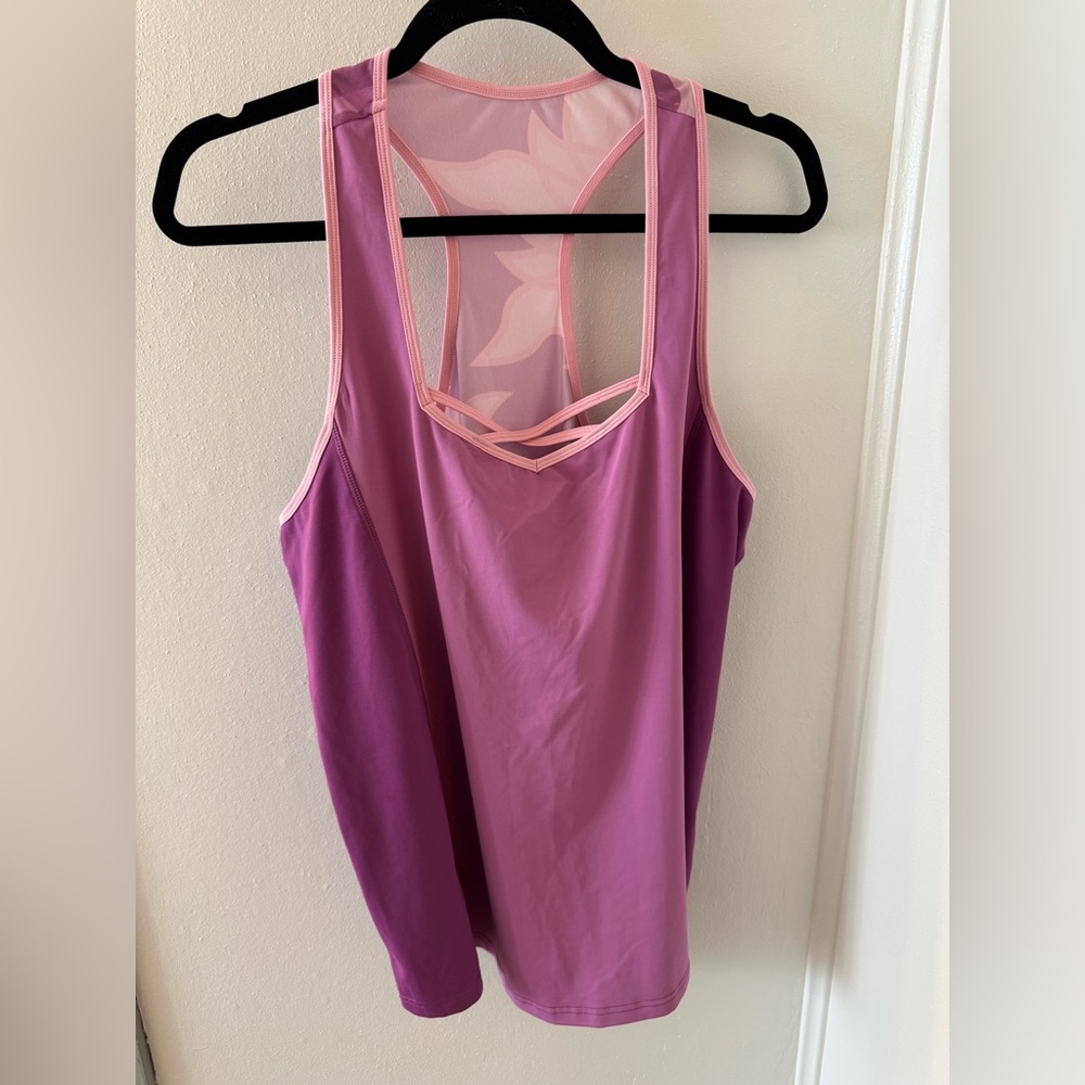 Crowned Athletics Flow Tank